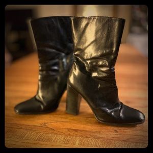 GUCCI RARE VINTAGE LEATHER BOOTS - 10US (40C)